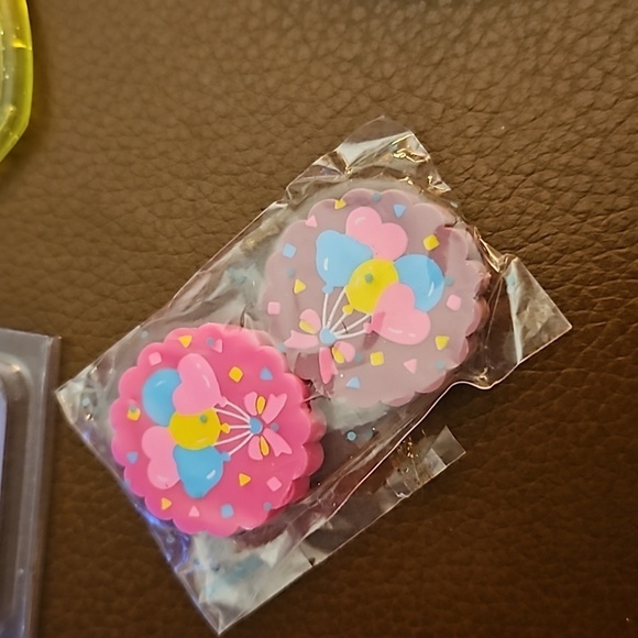 3/$20 Assorted Girl's Jewelry & Accessories - Picture 8 of 10